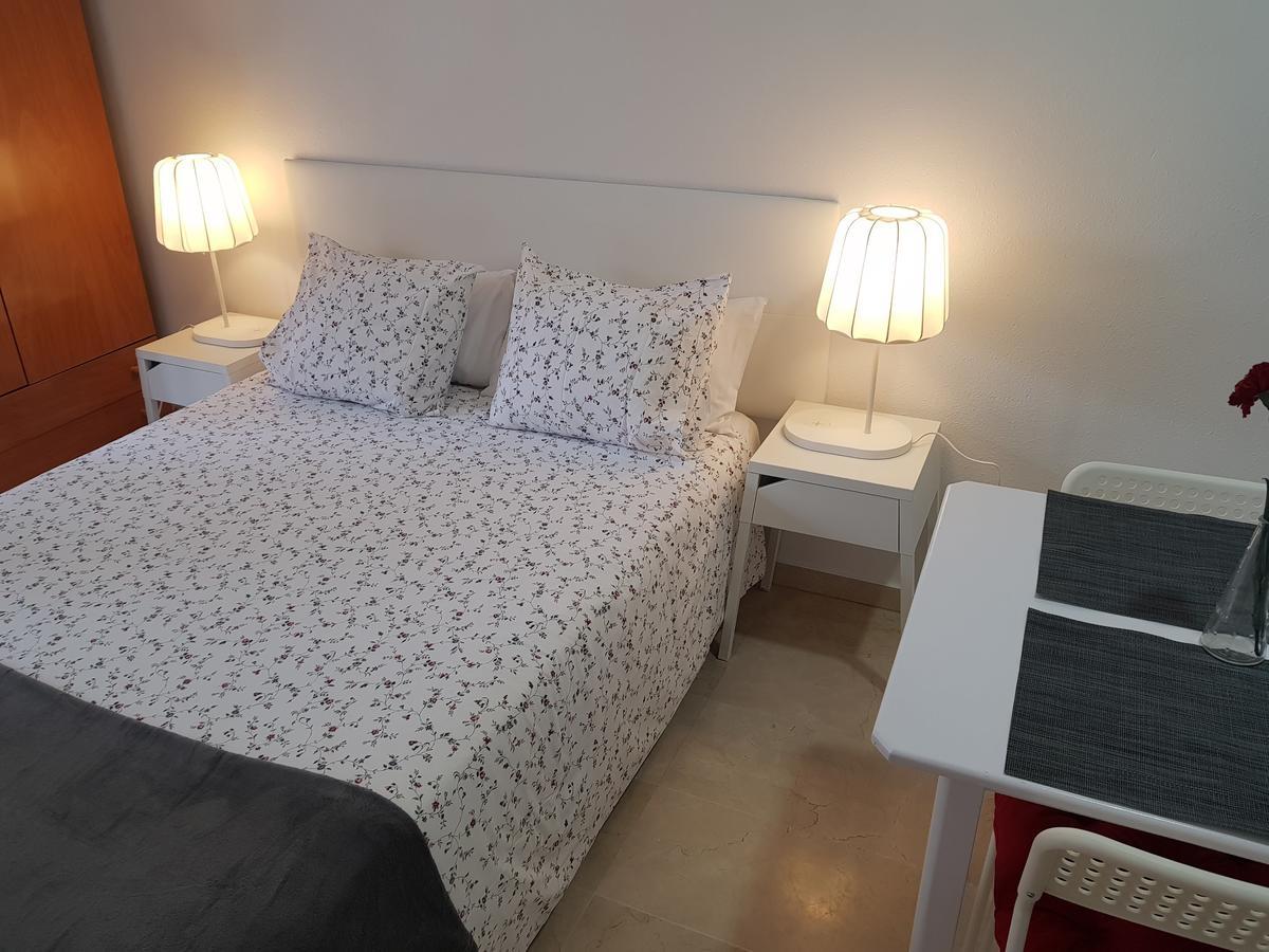 Fan Flat Mariscal Apartment มาลากา ภายนอก รูปภาพ