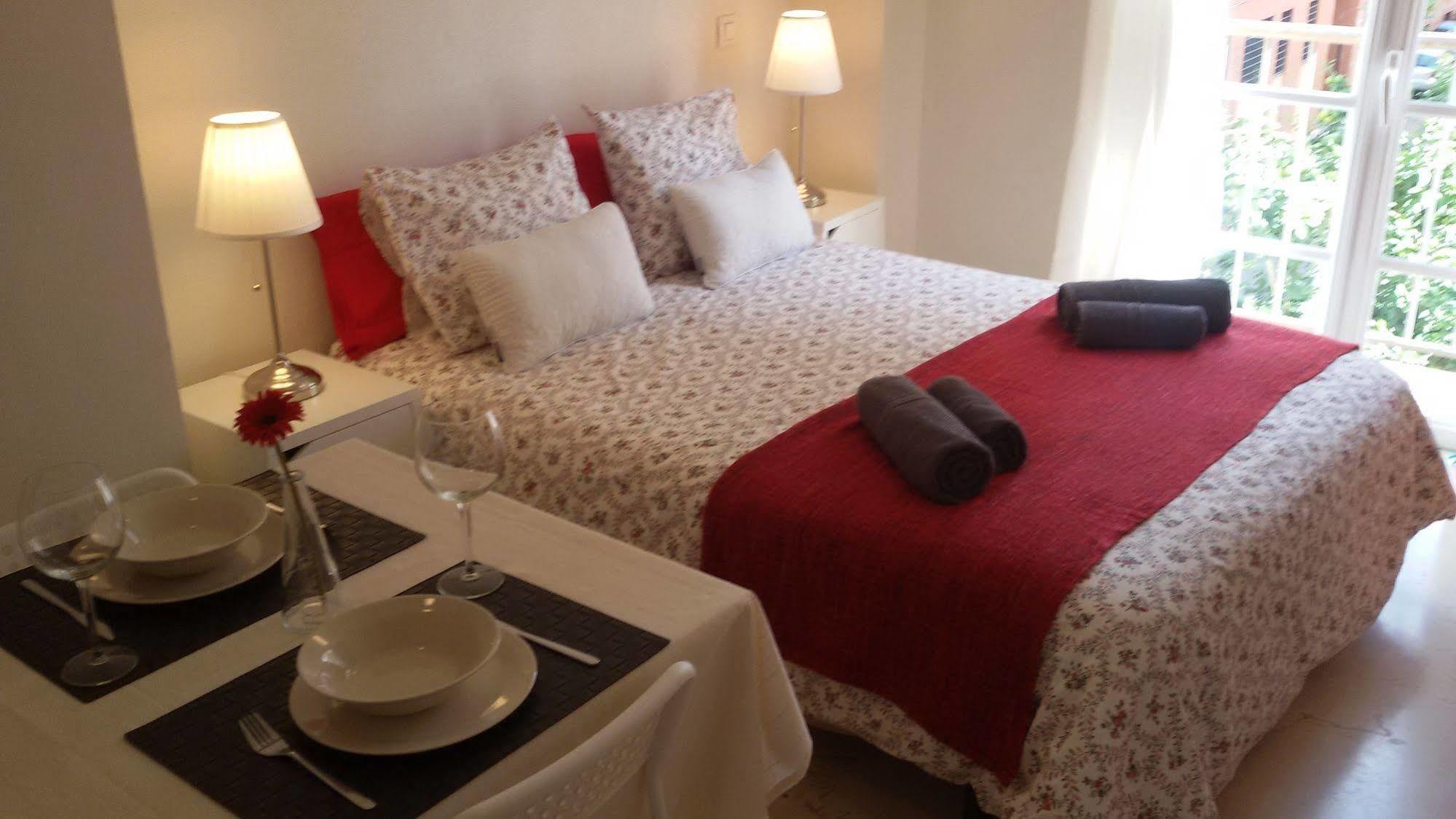 Fan Flat Mariscal Apartment มาลากา ภายนอก รูปภาพ
