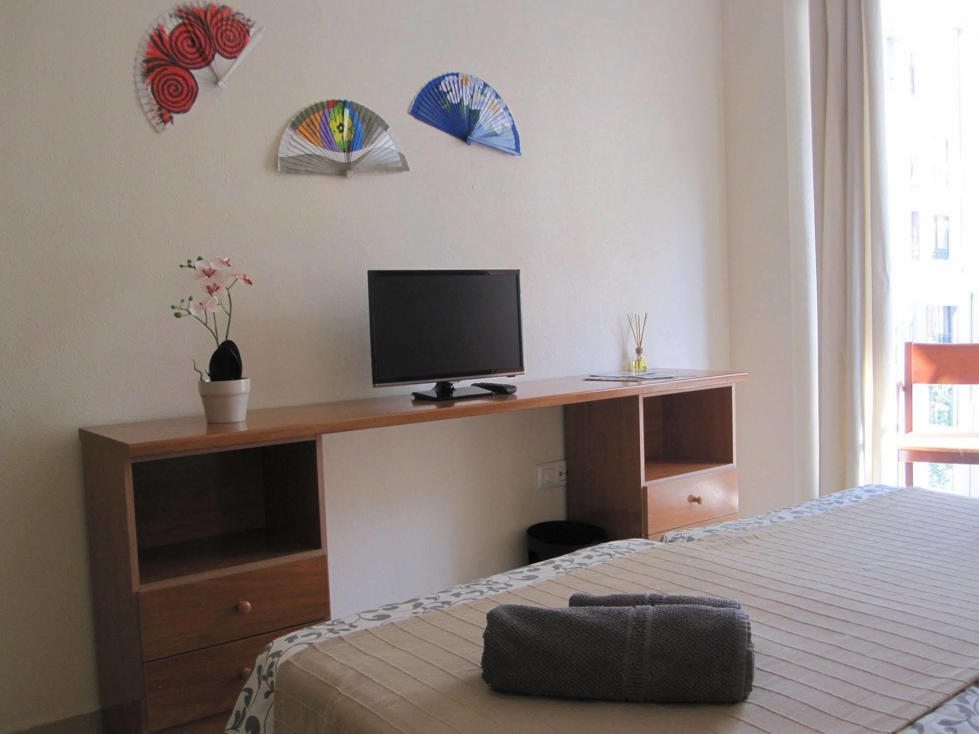Fan Flat Mariscal Apartment มาลากา ภายนอก รูปภาพ