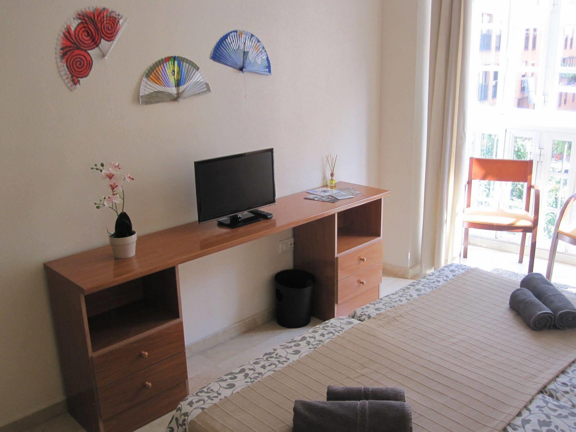 Fan Flat Mariscal Apartment มาลากา ภายนอก รูปภาพ