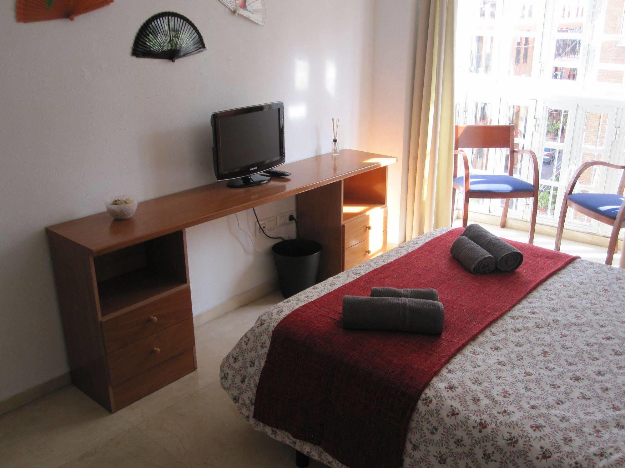Fan Flat Mariscal Apartment มาลากา ภายนอก รูปภาพ