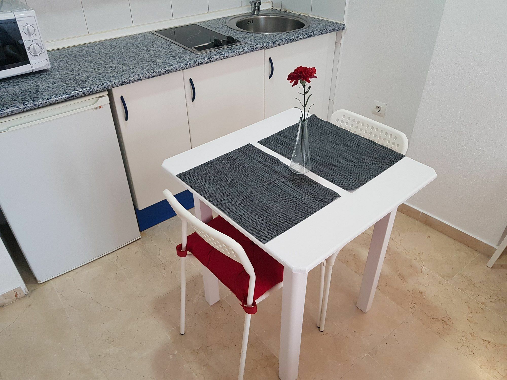 Fan Flat Mariscal Apartment มาลากา ภายนอก รูปภาพ
