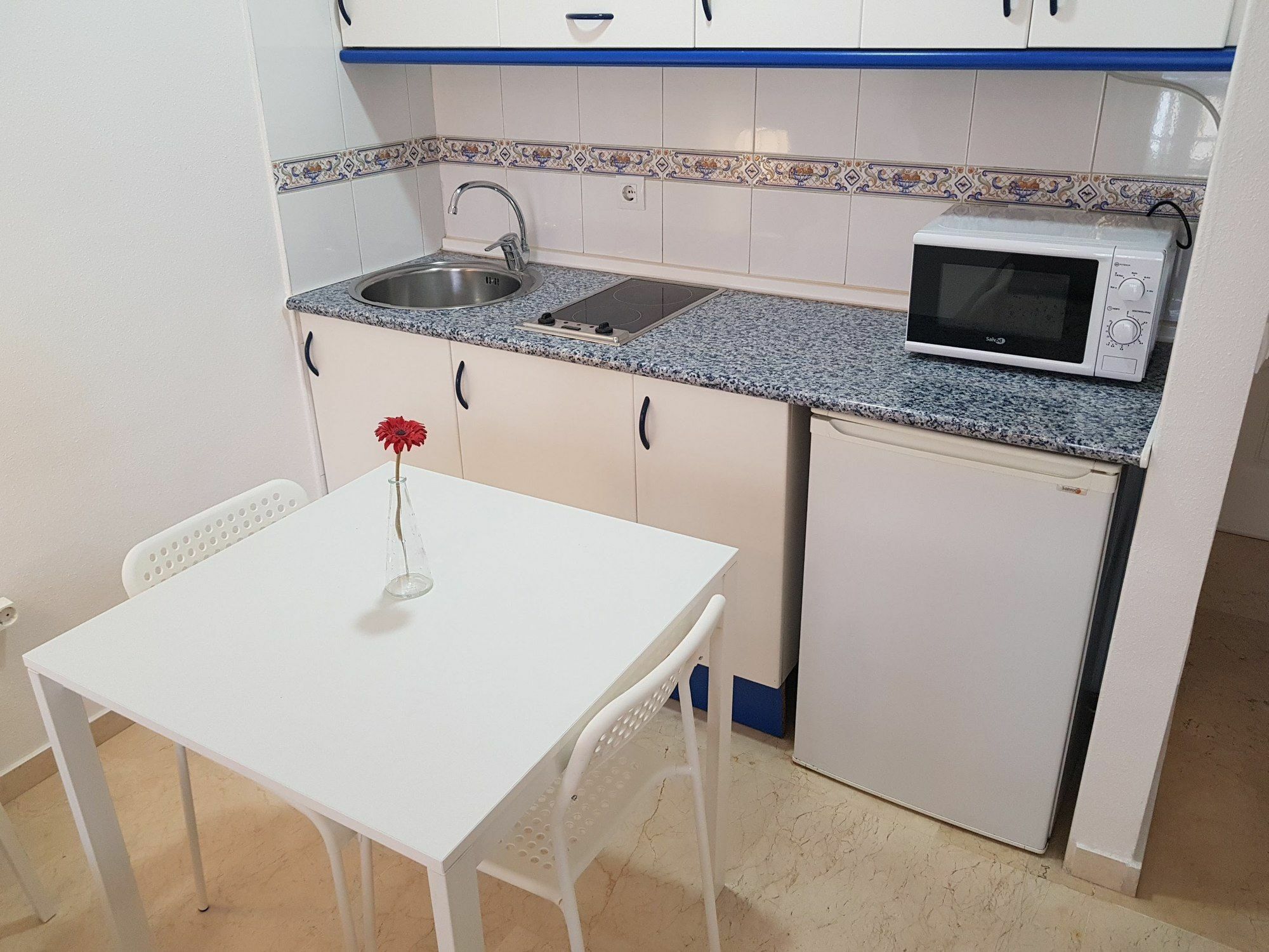 Fan Flat Mariscal Apartment มาลากา ภายนอก รูปภาพ