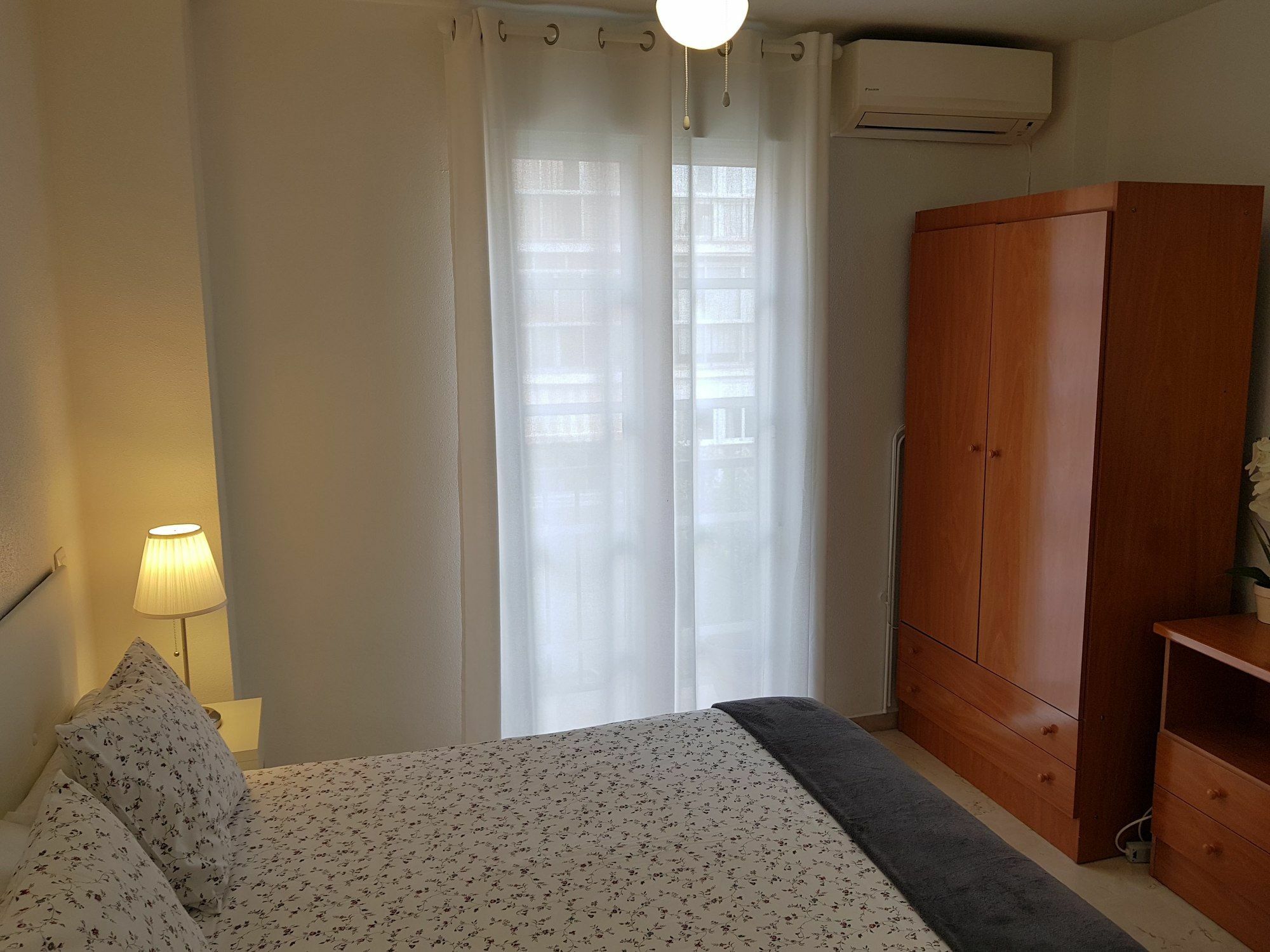 Fan Flat Mariscal Apartment มาลากา ภายนอก รูปภาพ