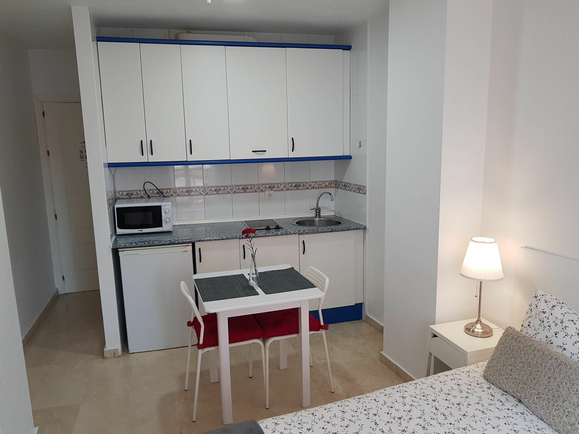 Fan Flat Mariscal Apartment มาลากา ภายนอก รูปภาพ
