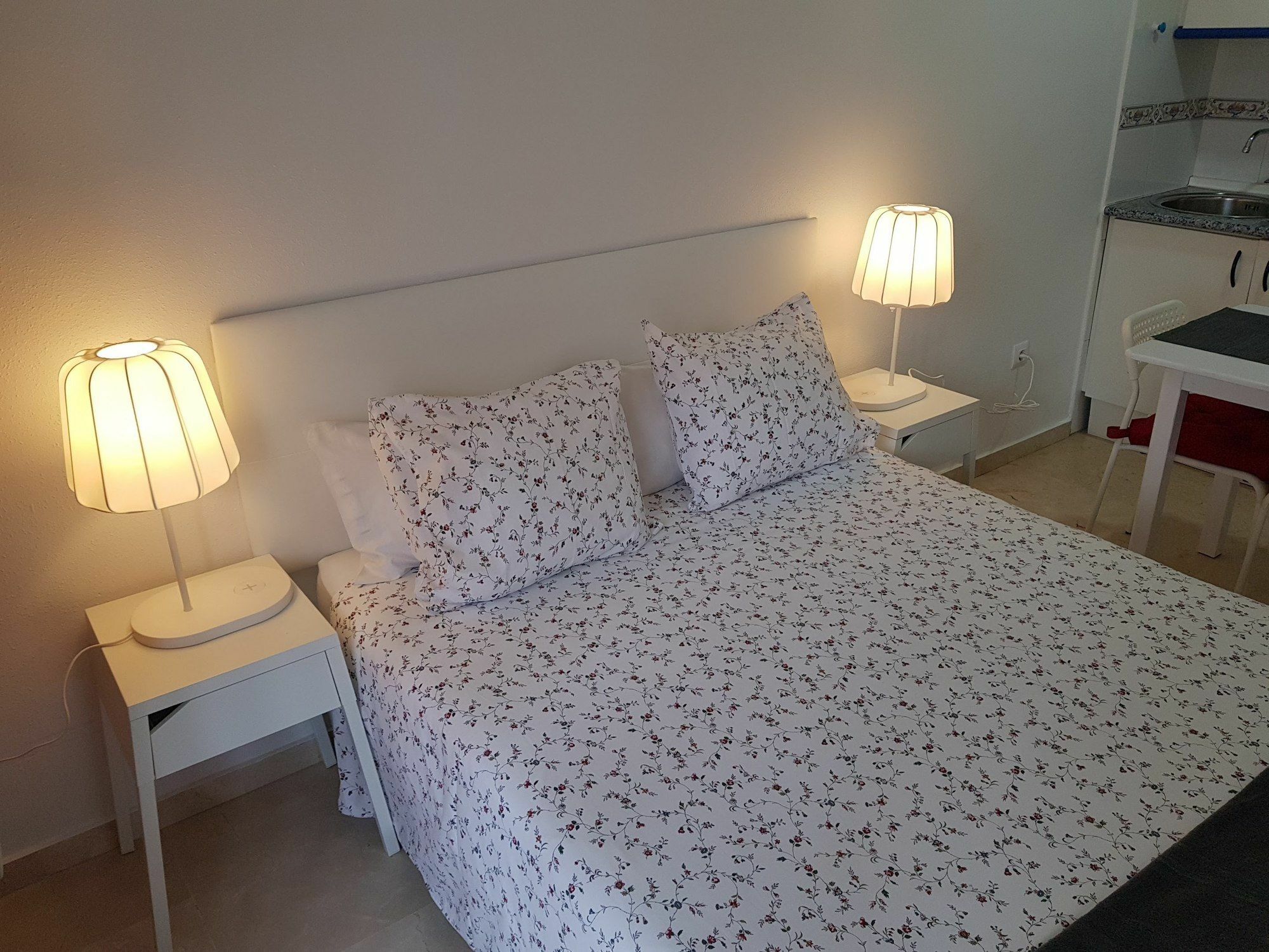 Fan Flat Mariscal Apartment มาลากา ภายนอก รูปภาพ