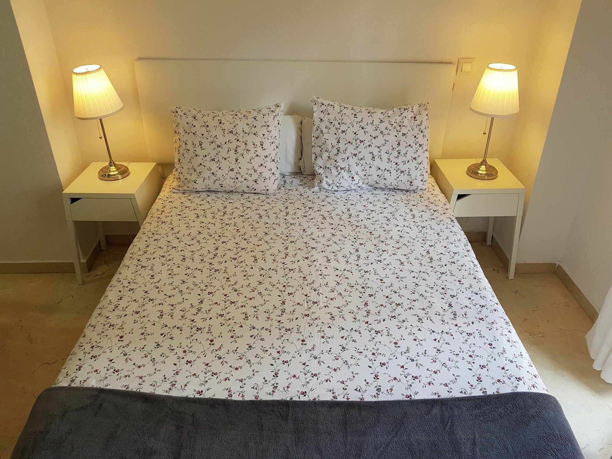 Fan Flat Mariscal Apartment มาลากา ภายนอก รูปภาพ
